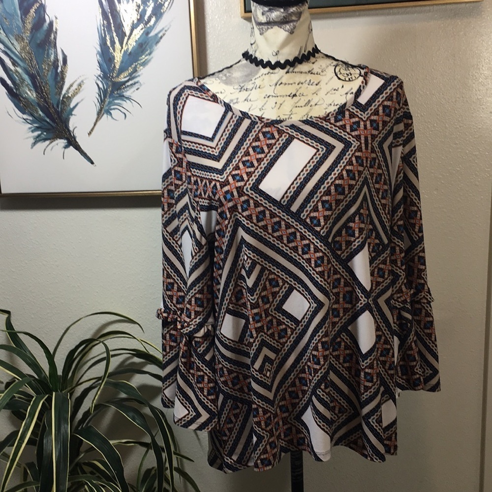 Chico’s tribal design ruffle sleeve blouse